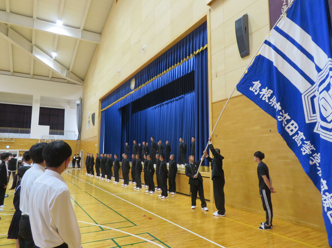 硬式野球部によるエール